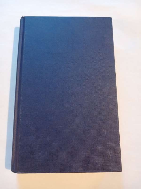 A Hat Full of Sky by Terry Pratchett