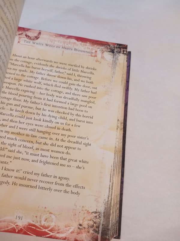 Classic Tales of Vampires and Shapeshifters by Miles Kelly