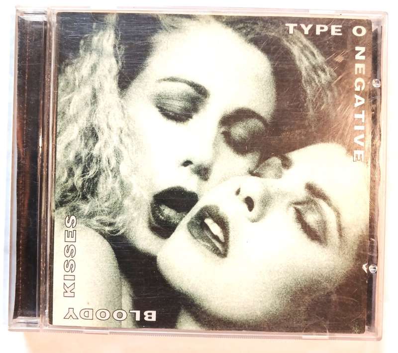 Type 0 Negative, Bloody Kisses CD
