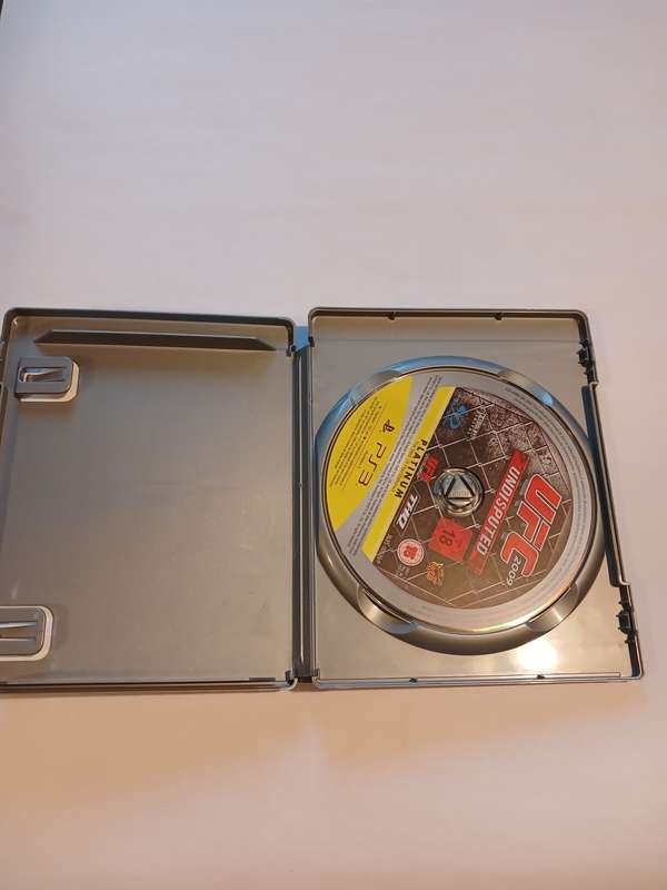 PS3, UFC 2009 Undisputed, Platinum
