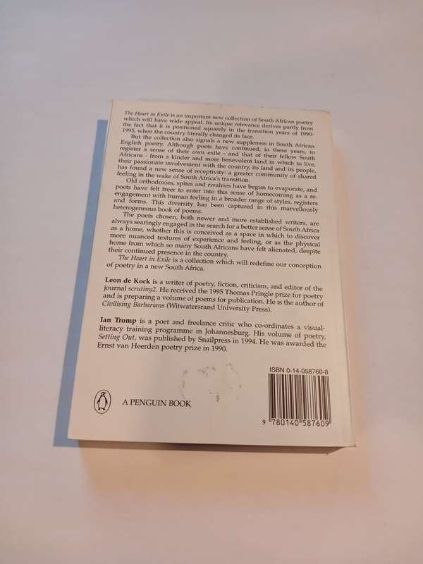 The Heart in Exile, South African Poetry in English 1990-1995 edited by Leon De Kock & Ian Tromp