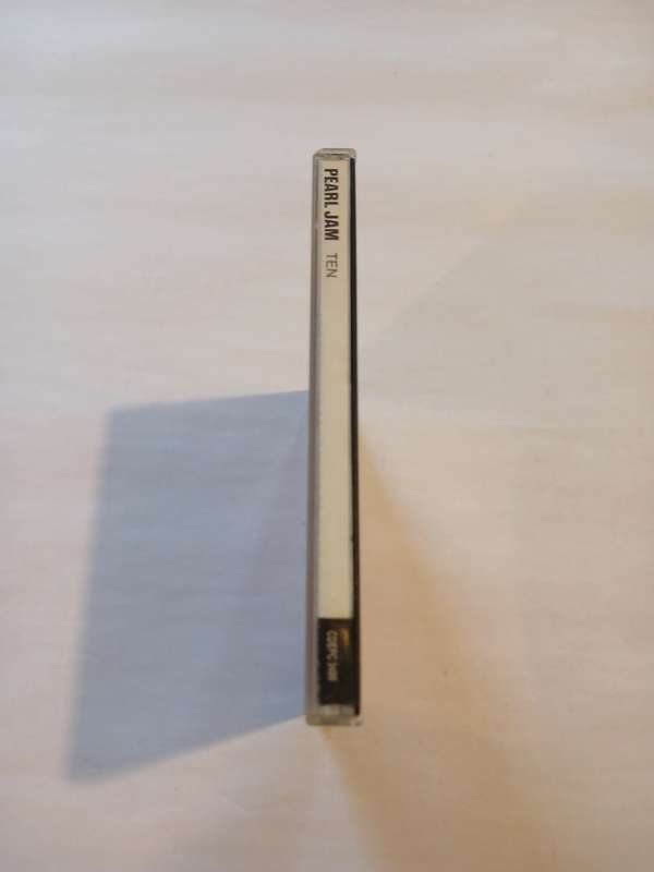 Pearl Jam, Ten CD