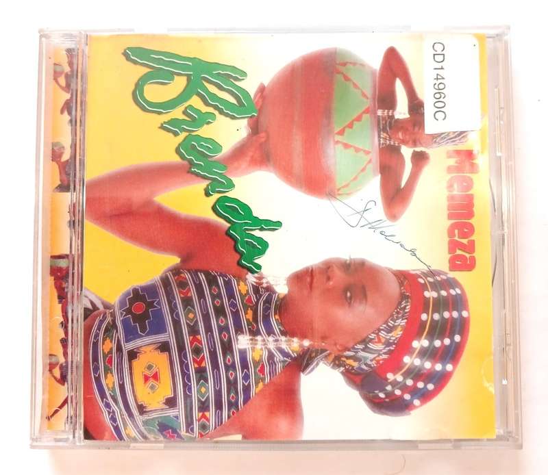 Brenda, Memeza CD