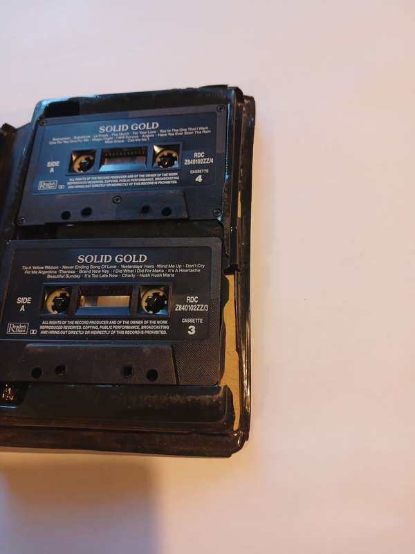 Solid Gold, 4 x Cassette Tapes