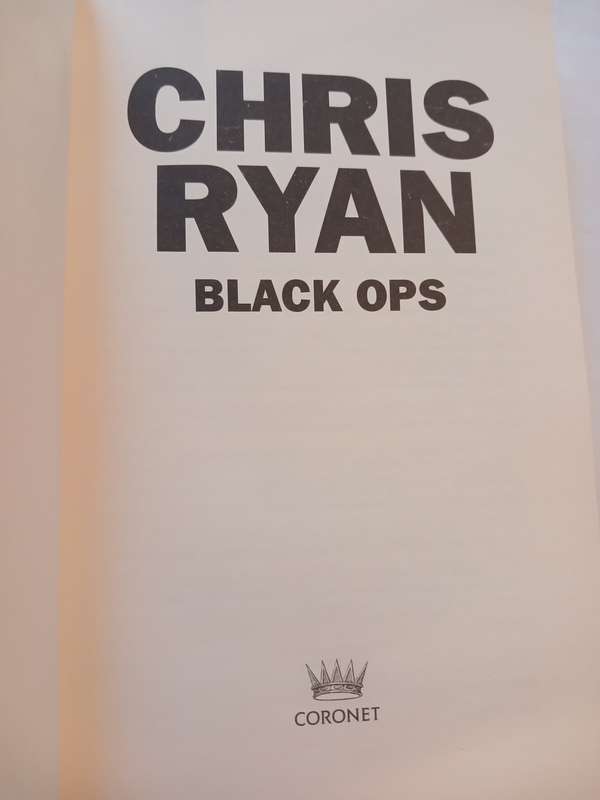 Black Ops by Chris Ryan