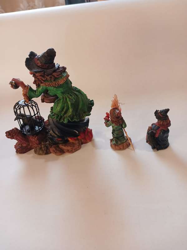 3 x Witch Ornaments
