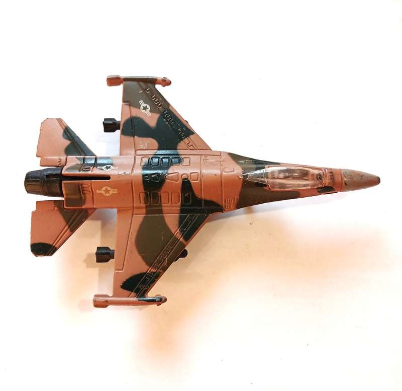 F-16 Diecast Aircraft, Maisto