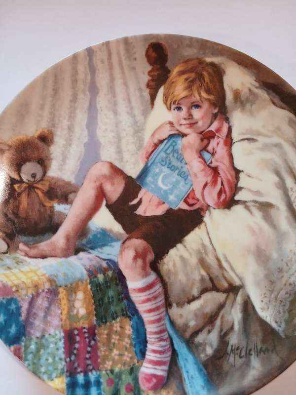 Porcelain Plate, John Mc Clelland, `Diddle Diddle Dumpling`, No. 18937F, 1984