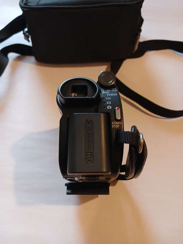 Sony Handycam, DCR-DVD610E
