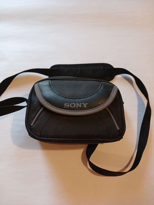 Sony Handycam, DCR-DVD610E