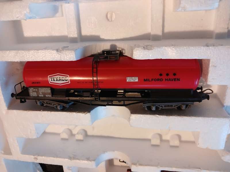 Lima, Italy, Couches and Locomotives