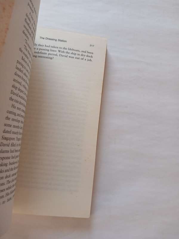 The Dressing Station, A Surgeon's Odyssey by Jonathan Kaplan