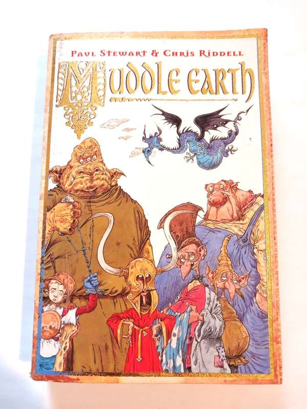 Middle Earth by Paul Stewart & Chris Riddell