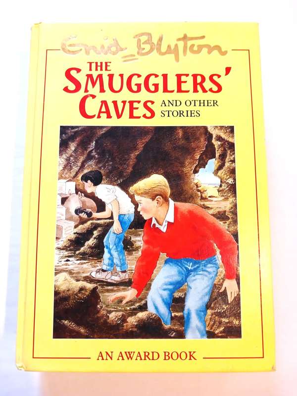 The Smugglers' Cave and Other Stories by Enid Blyton