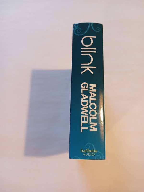 Blink, The Power of Thinking Without Thinking by Malcolm Gladwell, 7 x CD