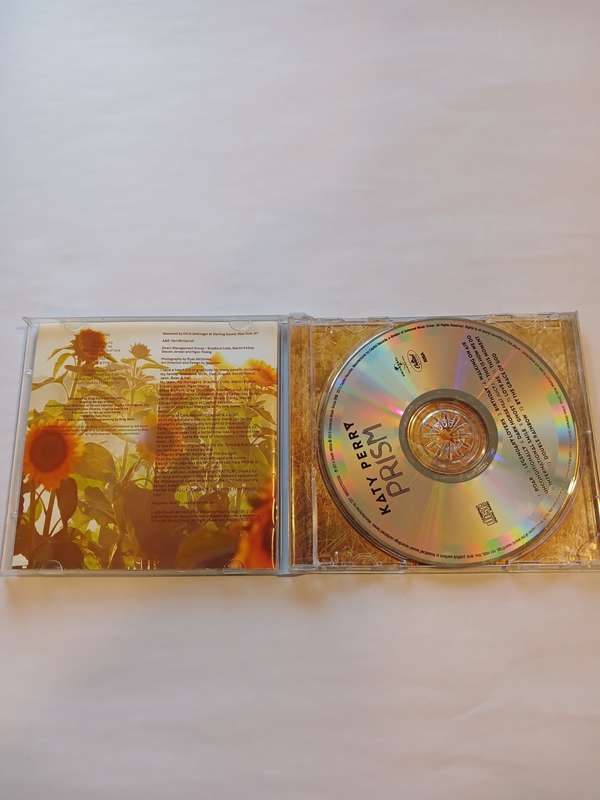 Katy Perry, Prism CD