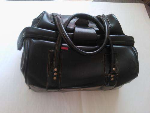 Vintage Lawn Bowls Bowling Bag with 4 Henselite balls including measuring tape
