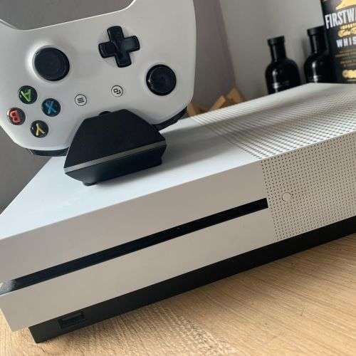 Xbox One S 1TB Console + GTA V  (Two Controllers)