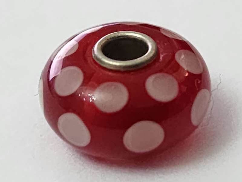 Red Joy Dot Trollbead - RETIRED BEAD