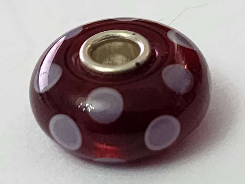 Red Joy Dot Trollbead - RETIRED BEAD