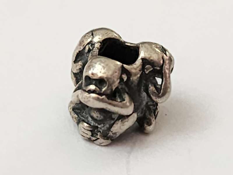 THREE MONKEYS   - RETIRED BEAD