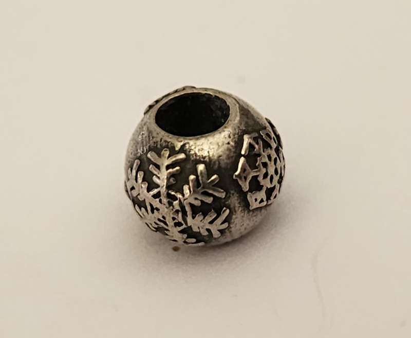 SNOWBALL BEAD - RETIRED BEAD