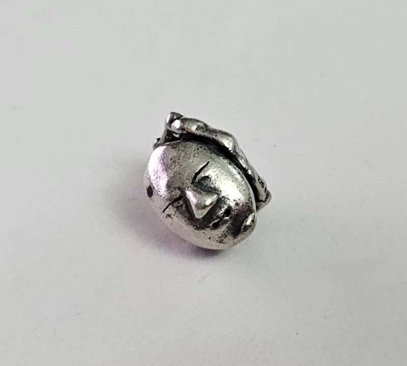 NOH MASK TROLLBEAD - UNITED STATES WORLD BEAD - RETIRED