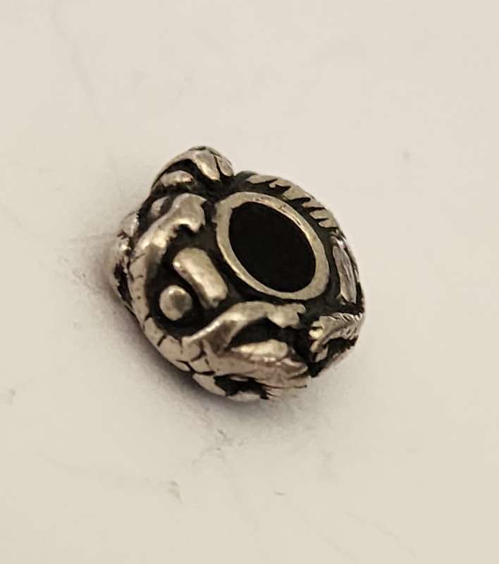 CHINESE SILVER SYMBOL OF ETERNITY TROLLBEAD