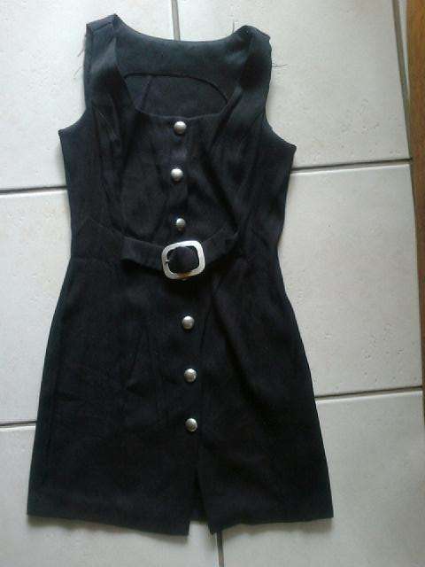 STUNNING!!!   LADIES DRESS / TOP  (SIZE 28 - 32)