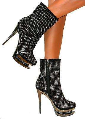 STUNNING!!!   LADIES BOOTS   (SIZE  3 - 8)