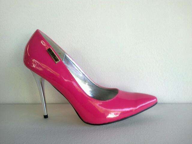 STUNNING!!!   LADIES HIGH HEEL PUMPS   (SIZE 7)