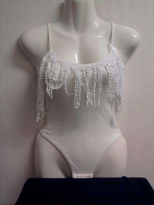 LADIES WHITE BODYSUIT WITH DETAIL