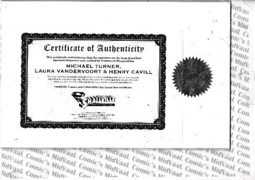 SUPERMAN/BATMAN # 9 SIGNED BY MICHAEL TURNER,LAURA VANDERVOORT & HENRY CAVILL WITH A SMALLVILLE COA