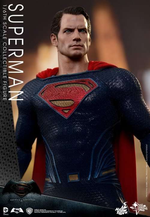 Hot Toys 1:6 Scale "Superman" Batman VS Superman Dawn of Justice Figure (Blue/Red)