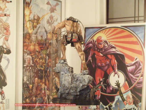 BOWEN: WEAPON X STATUE - MINT   VERY RARE ITEM!