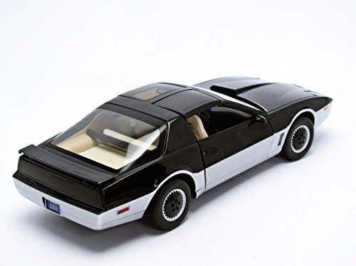 Hotwheels Elite 1:18 K.A.R.R. Knight Automated Roving Robot Die Cast Model  K.A.R.R.