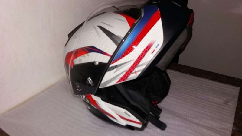 BMW System 7 Carbon Helmet