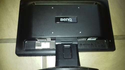 15 INCH BENQ LCD COMPUTER MONITOR SCREEN