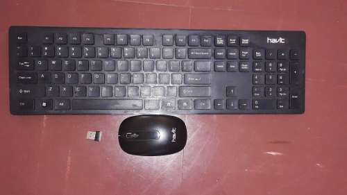 Computer (Intel Core i5 2320 3.00GHz with 8GB ddr3 1333MHz ram and 750GB hard drive HDD)