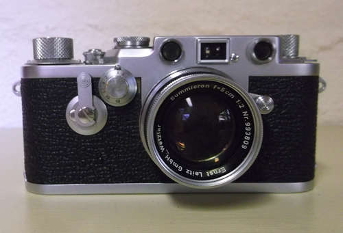 Leica Camera 1954 III F With 1951 Summicron collapsible Lens