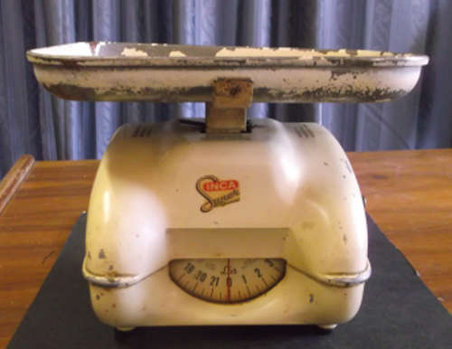Ultra Funky Vintage Inca Swiss Made Kitchen Scale