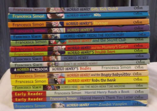 Horrid Henry - Francesca Simon - Paperbacks x 17