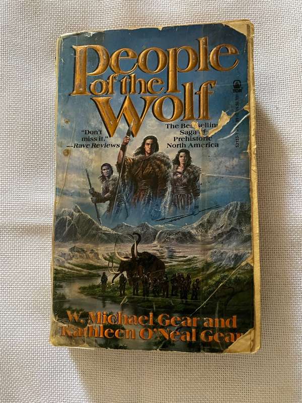 People of the Wolf - W. Michael Gear and Kathleen O`Neal Gear - Book 1