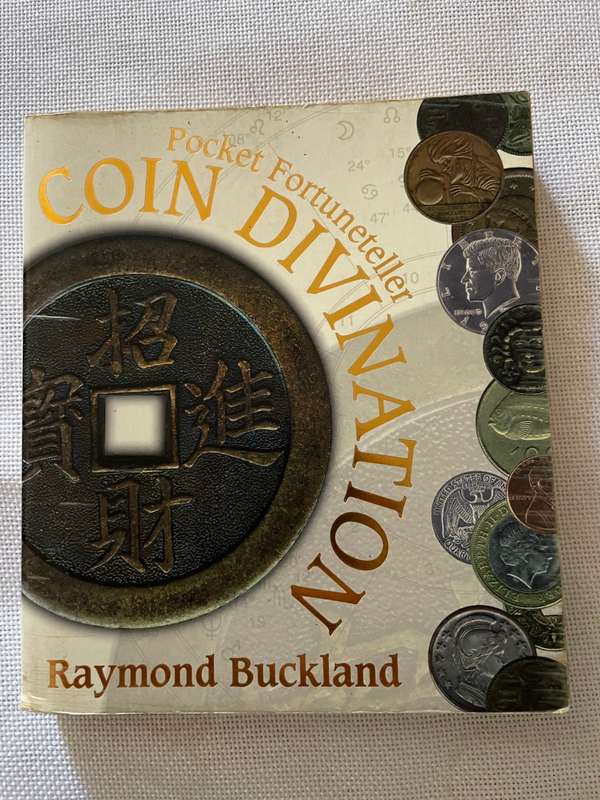Coin Divination (Pocket Fortuneteller) - Raymond Buckland