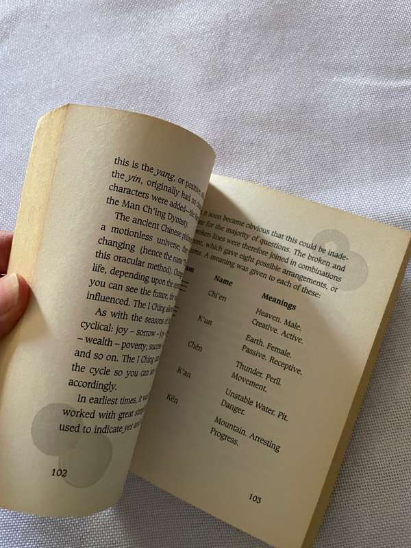 Coin Divination (Pocket Fortuneteller) - Raymond Buckland
