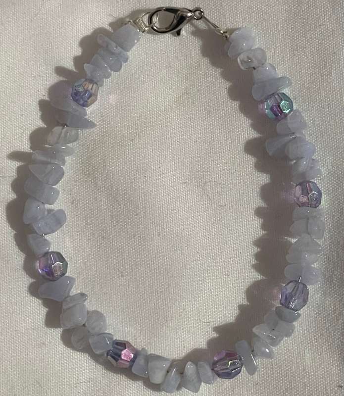 Blue Lace Agate and Shimmer Bead Bracelet