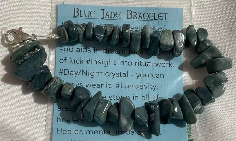 Blue Jade Chunky Clasped Bracelet