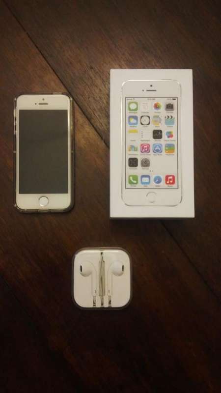 iPhone 5S (White)