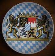 SELTMANN WEIDEN OF BAVARIA  - "Banernlied" Plate with Coat of Arms