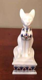 ELIZABETH ARDEN - 'Treasures of the Pharaohs'  Egyptian Cat Trinket Box